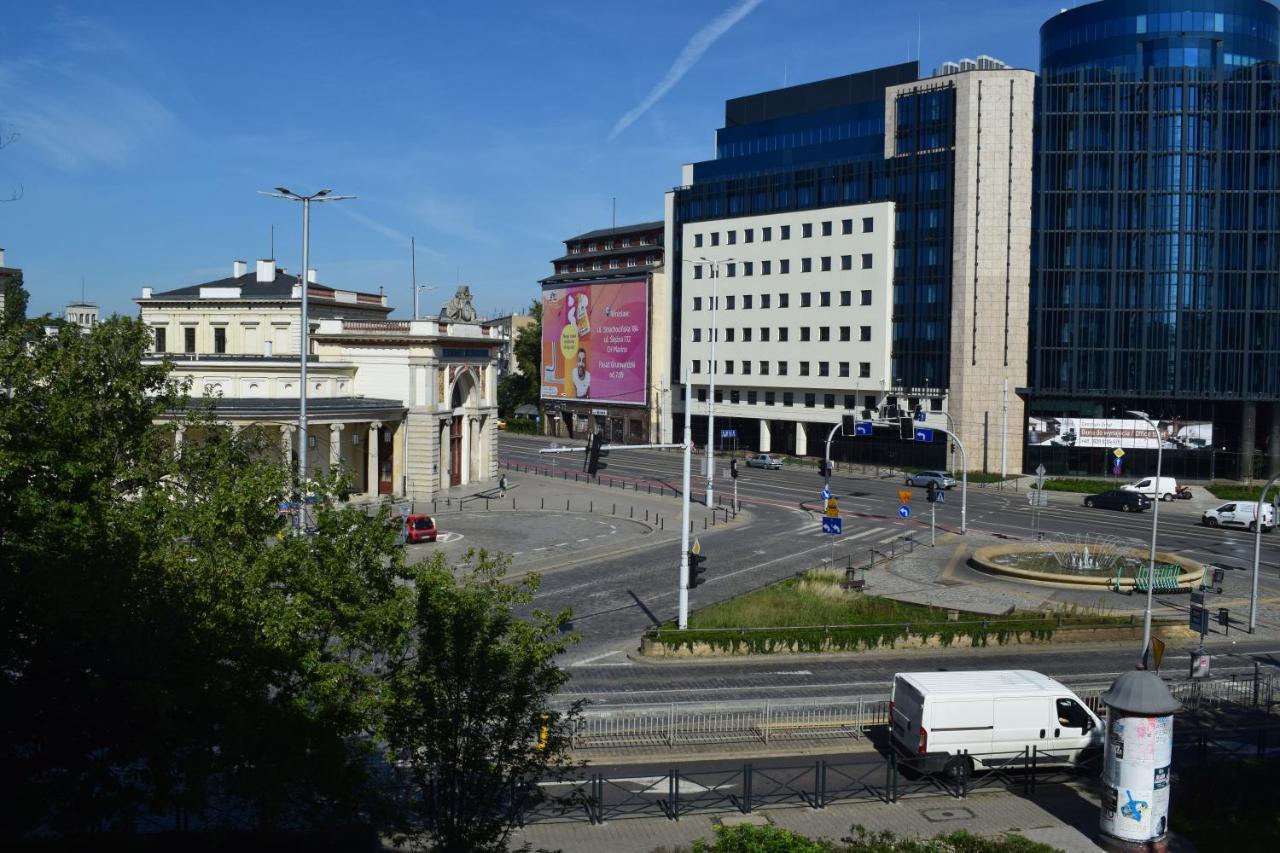 Apartament 3 Pokoje Balkon 50M2 Wyposazone Parking Appartement Wrocław Buitenkant foto